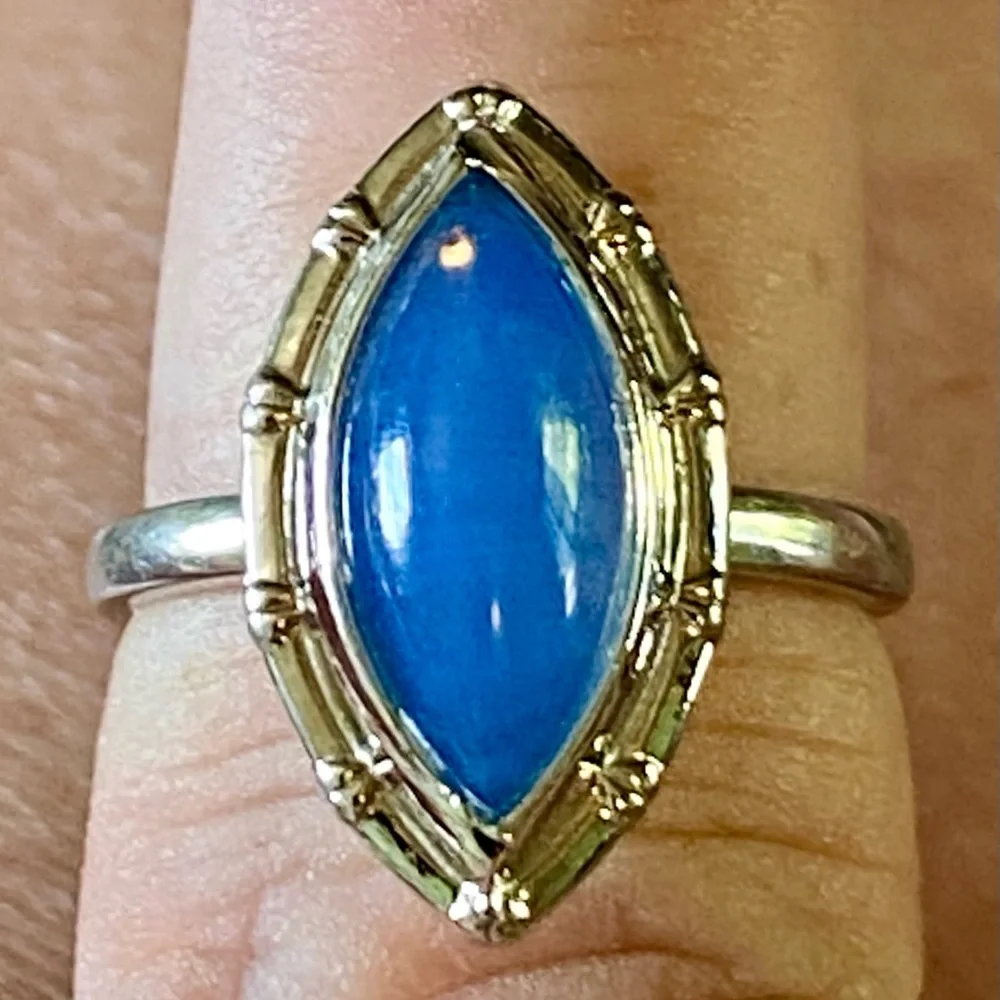 BEAUTIFUL CATS EYE SIMULATED RING - Picture 8 of 11